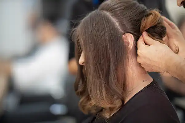 Women Haircut & Style